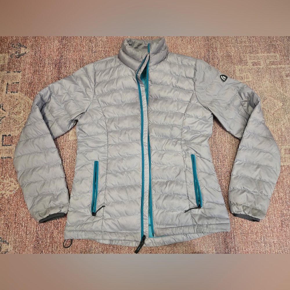 Sierra designs women’s fitted grey and teal puffy size medium